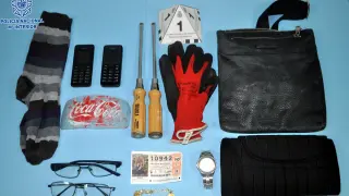 Algunos de los objetos interceptados por la Policía