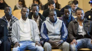 Los seis piratas somalíes que intentaron secuestrar el atunero vasco