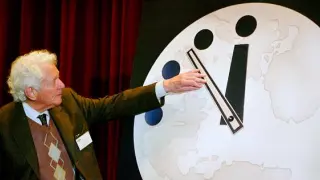 ​El reloj del 'Juicio Final' avanza ante la amenaza nuclear y el cambio climático