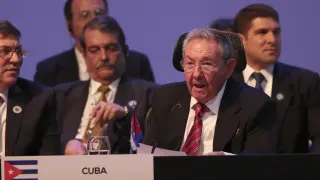 Raúl Castro exige que cese el bloqueo de EE. UU. a Cuba