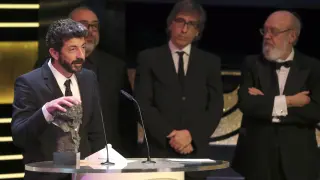 Alberto Rodríguez, director de 'La isla mínima' recibiendo el premio