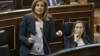 Fátima Báñez, en la sesión de control al Gobierno de este miércoles