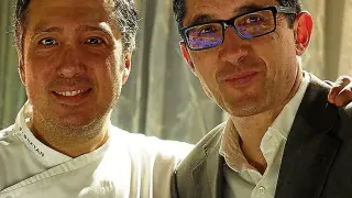 Arriba, José Mari Aizega, director del Basque Culinary Center, con Félix Batzán, chef del restaurante Colette, de Zaragoza.