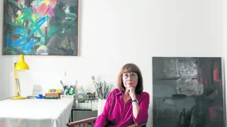 Julia Dorado: &quot;con mi pintura yo soy la única torpe y la única dueña&quot;