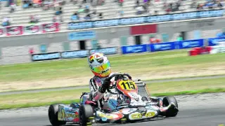 Pedro Hiltbrand, durante una competición pasada de karts en el circuito de Zuera.