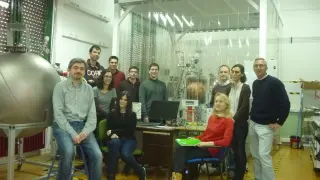 El equipo de físicos de la Universidad de Zaragoza que lidera el proyecto para la construcción de Iaxo.
