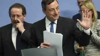 EL BCE DECIDE AUMENTAR LOS CRÉDITOS DE EMERGENCIA PARA LOS BANCOS GRIEGOS