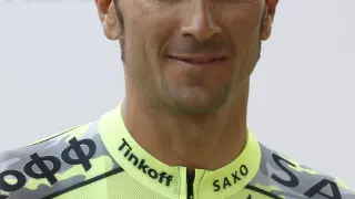 El ciclista italiano del Tinkoff-Saxo Ivan Basso ha dejado el Tour de Francia a causa de un cáncer de testículos.