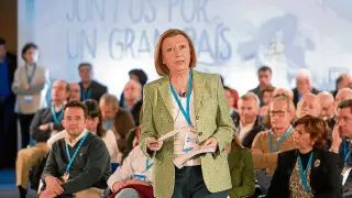 La presidenta del PP-Aragón, Luisa Fernanda Rudi, en un acto interno de su partido.