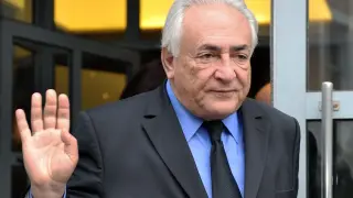 Strauss-Kahn contraataca su investigación judicial con una denuncia por calumnias