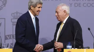 Kerry junto al ministro español de Asuntos Exteriores, José Manuel García-Margallo.
