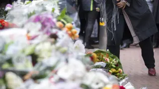 Acto conmemorativo por las víctimas del atentado de París.