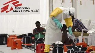 Imagen de archivo de un centro de tratamiento para el ébola de Médicos Sin Fronteras, en Monrovia.