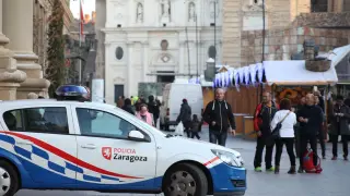 La Policía refuerza su presencia en Zaragoza durante la campaña de Navidad
