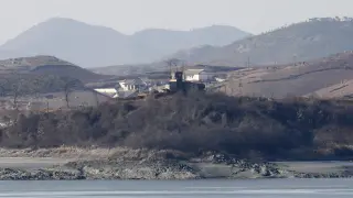 Corea del Norte agita los ánimos con imágenes de nuevos ensayos con misiles