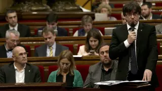 Puigdemont durante el pleno de la sesión de control al gobierno catalán.