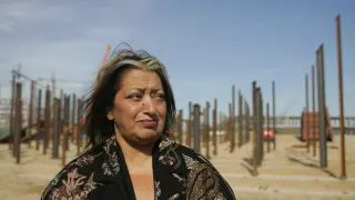 La arquitecta Zaha Hadid, en Zaragoza, cuando visitó las obras del Pabellón Puente