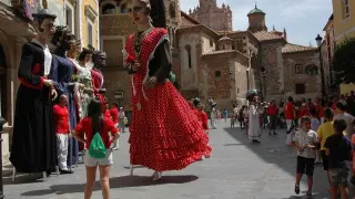 Los amantes de Teruel serán la cuarta pareja de la comparsa de gigantes de la ciudad.