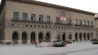 Ayuntamiento de Zaragoza en la plaza del Pilar.