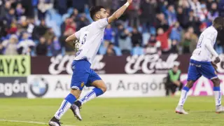 Ángel celebra su último gol, el pasado 28 de febrero en La Romareda, ante el Lugo.