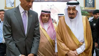 Barack Obama se reúne con el rey Salman en Riad (Arabia Saudí).