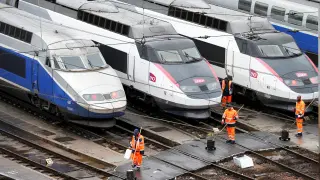 La huelga ferroviaria eleva la tensión en Francia contra la reforma laboral
