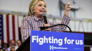 Hillary Clinton durante un acto de campaña en California.