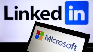 ?Microsoft compra LinkedIn por 26.200 millones de dólares.