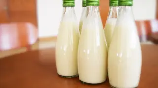 El consumo de leche y productos derivados es una de las causas más habituales de inflamación abdominal.