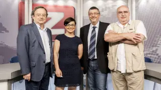 De izquierda a derecha: Álvaro Bajén, Teresa Martín, José Luis Valero y Javier Miravete. En el programa Tribuna Abierta emitido ayer y que hoy se podrá ver de nuevo en redifusión a las 10.00 y a las 21.30