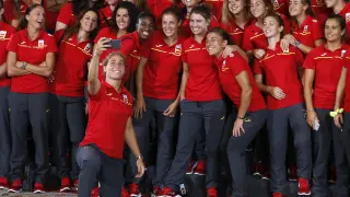 Un centenar de olímpicos españoles han visitado este jueves el Palacio de la Moncloa.
