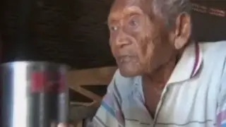 Gotho, el hombre más viejo del mundo, tiene 146 años y vive en Indonesia.