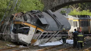 Al menos cuatro muertos en un accidente de tren en Galicia