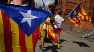 Imágenes de independentistas catalanes en la celebración de una diada.