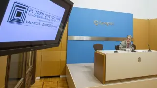 Santisteve anuncia que el Ayuntamiento de Zaragoza firmará un manifiesto por el Canfranc.