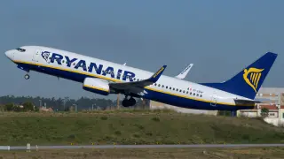 Ryanair espera generar más de 3.500 empleos en 2017.