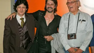 Carlos Saura, con Miguel Ángel Berna y Juan Manuel Cañizares