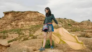 Anuncio de una marca de moda femenina rodado en la sierra de Jubierre, en Los Monegros.
