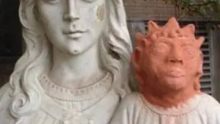 Una artista comenzó a restaurar la figura pero en vez de utilizar mármol usó arcilla.