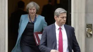 Theresa May, este miércoles en la puerta de Downing Street.