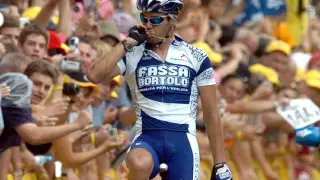 Aitor González, en 2004, en su victoria en una etapa del Tour en Nimes.