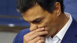 Pedro Sánchez, en la rueda de prensa en la que anunció su renuncia al escaño