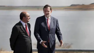 Los presidentes de Aragón y España, Javier Lambán y Mariano Rajoy.