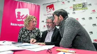 Patricia Luquin, Adolfo Barrena y Álvaro Sanz, durante el consejo político de IU de ayer.