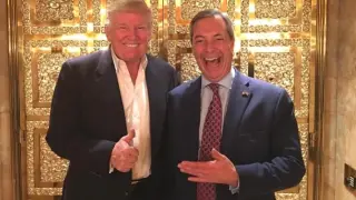 Trump y Farage ante el ascensor de la Torre Trump