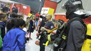 Los bomberos de Huesca en un curso de prevención