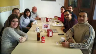 Los participantes en una de las reuniones en inglés.