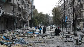 Imagen tomada este miércoles de un barrio del este de Alepo.