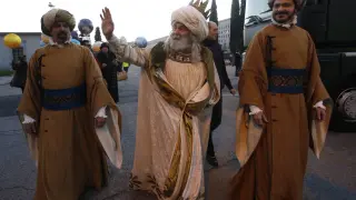 El rey Melchor a su llegada a la cabalgata de Madrid