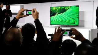 Samsung dedicó parte de su tiempo en CES a sus avances en la televisión con la tecnología QLED.